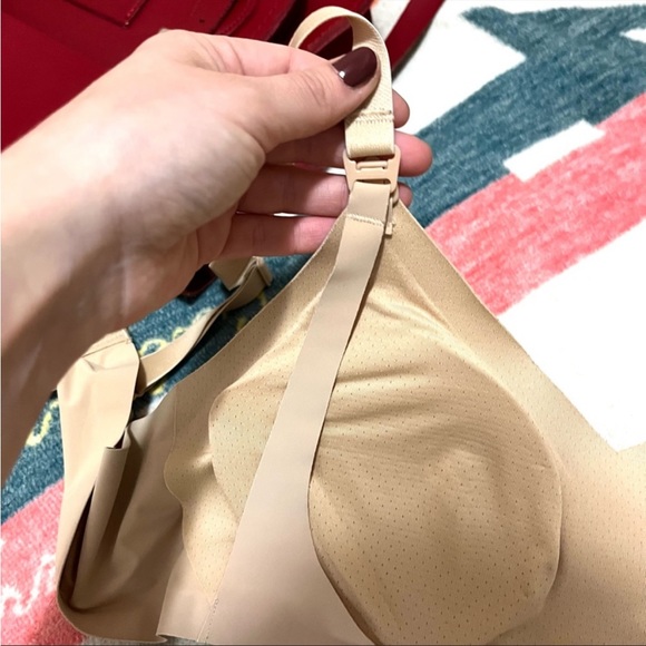 Knix Leakproof Nursing Bra - Picture 4 of 9